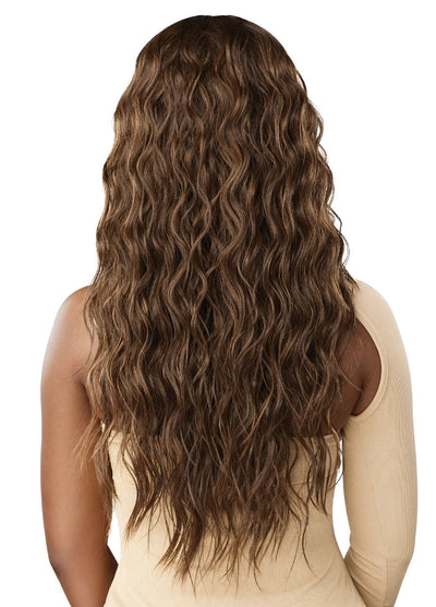 Outre Melted Hairline HD Lace Front Wig Shakira - Elevate Styles
