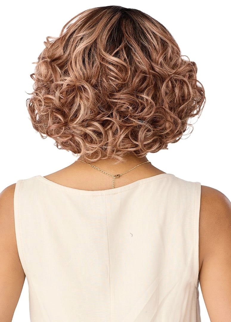 Outre Synthetic Pre-Plucked HD Transparent Lace Front Wig Every 50 QLEWE50
