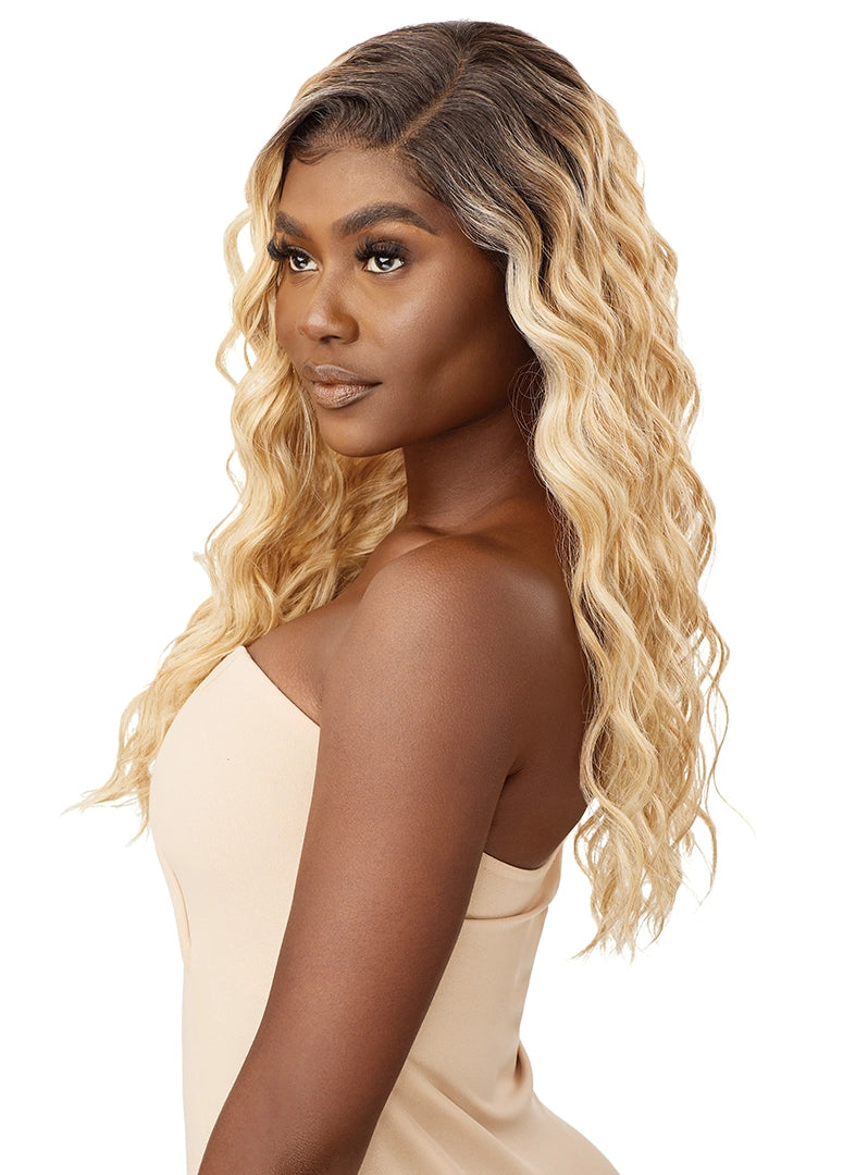 Outre HD Melted Hairline Lace Front Wig Chloris 24" - Elevate Styles