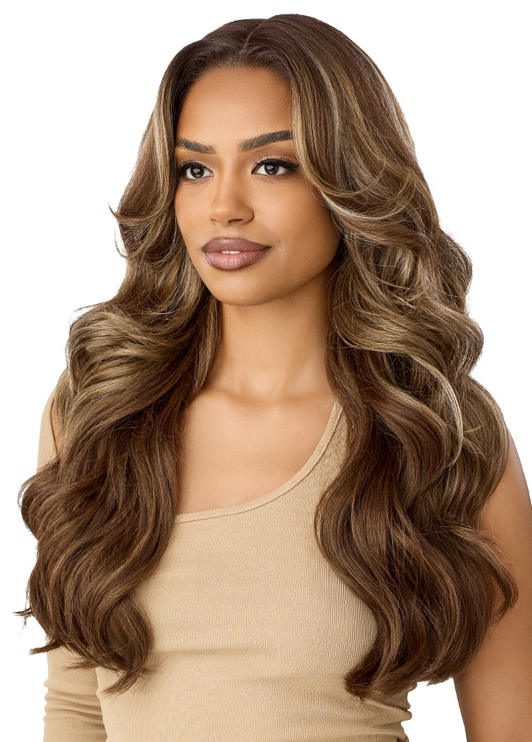 Outre Synthetic Melted Hairline HD Lace Front Wig MH134 QLMHMH134 - Elevate Styles