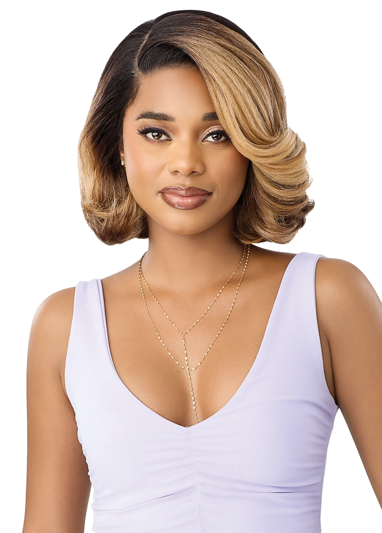 Outre Perfect Hairline Swoop Series Frontal Lace 13"x 4" HD Transparent Lace Front Wig Swoop 22 QLPHLSSWO23