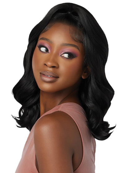 Outre Perfect Hairline 360 Frontal Lace 13"x 6" HD Transparent Lace Front Wig Jeannie - Elevate Styles
