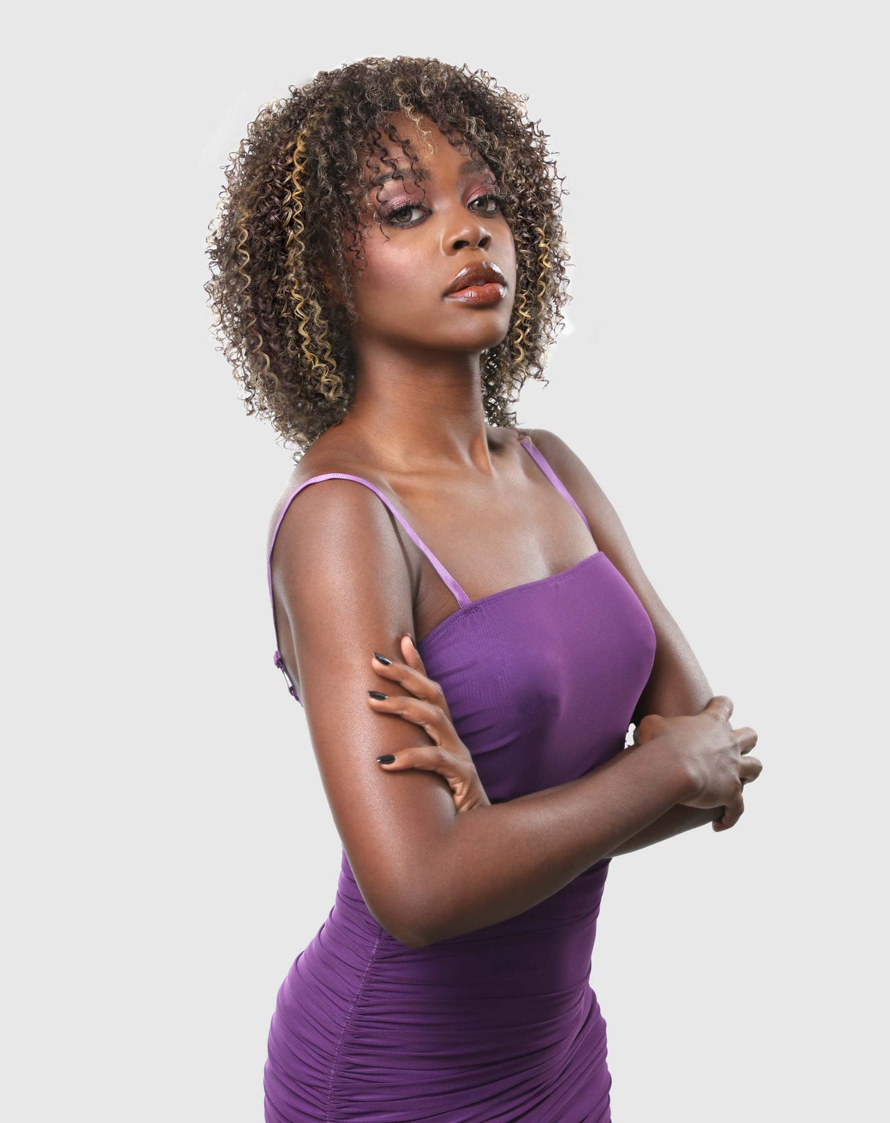 Vanessa Vibe Swap Half Wig Tesey