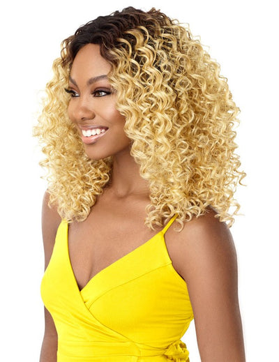 Outre The Daily Wig™ Premium Synthetic Hand-Tied Lace Part Wig Deandra - Elevate Styles
