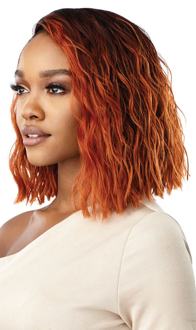 Outre Synthetic HD Transparent Lace Front Wig Davey - Elevate Styles
