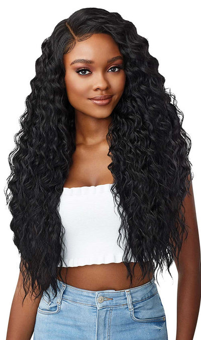 Outre Perfect Hairline FAUX SCALP HD Transparent 13" x 6" Lace Front Wig Cheyenne - Elevate Styles
