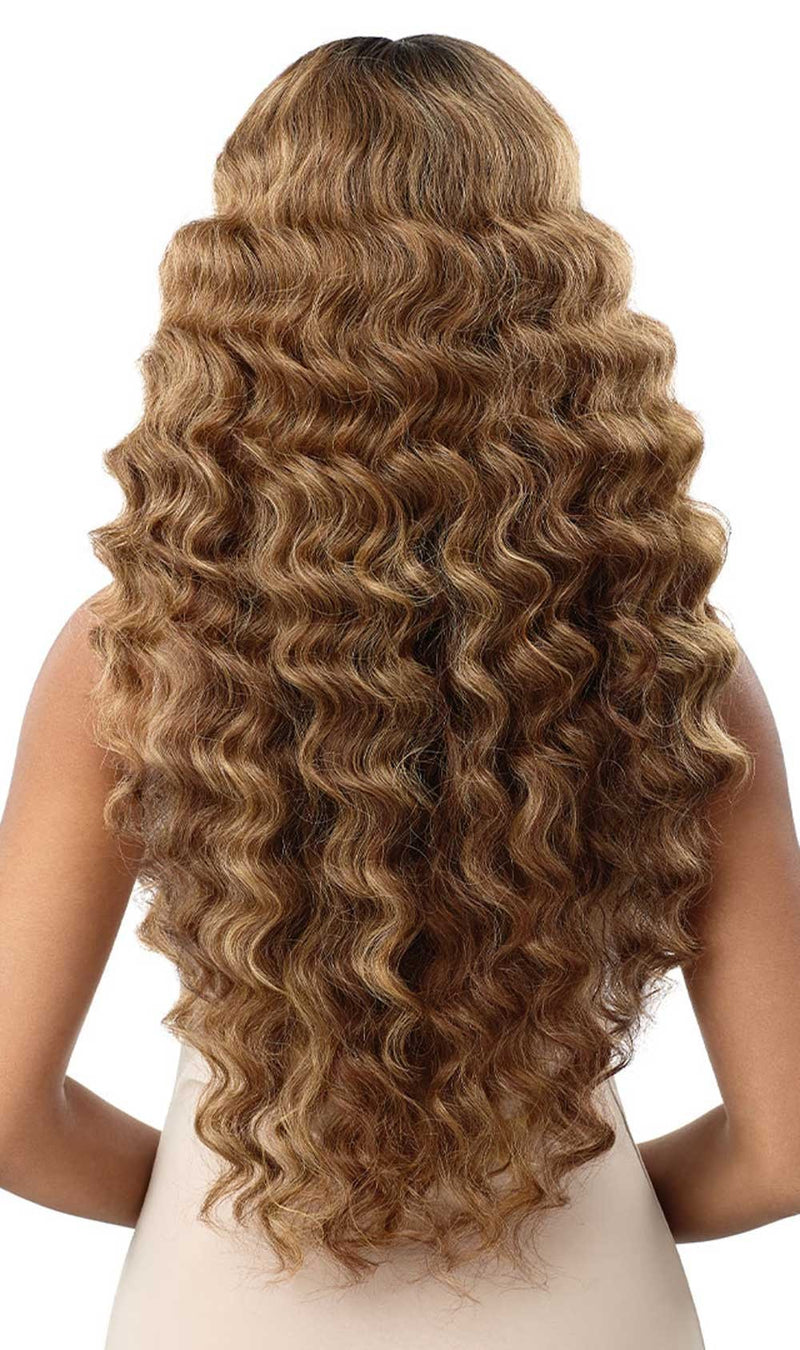 Outre Melted Hairline Collection - HD Swiss Layered Wavy Yaki Lace Front Wig Briallen - Elevate Styles
