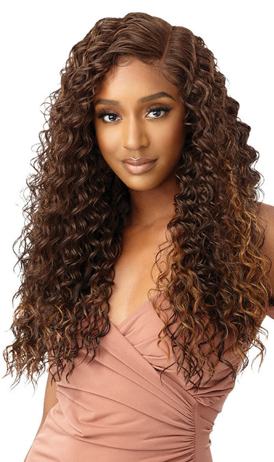 Outre Melted Hairline Collection - Swiss Lace Front Wig Constanza - Elevate Styles
